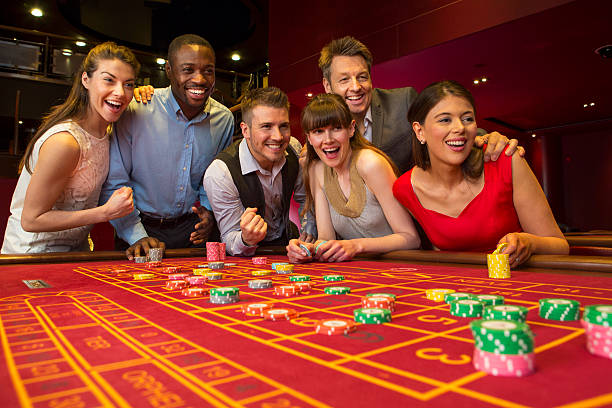 Player positioning and betting interface at Capsa Banting table